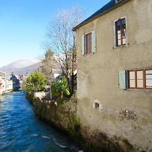  Bed & Breakfast Les Deux Rives Francia