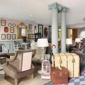 **** Hotel La Maison Favart Francia