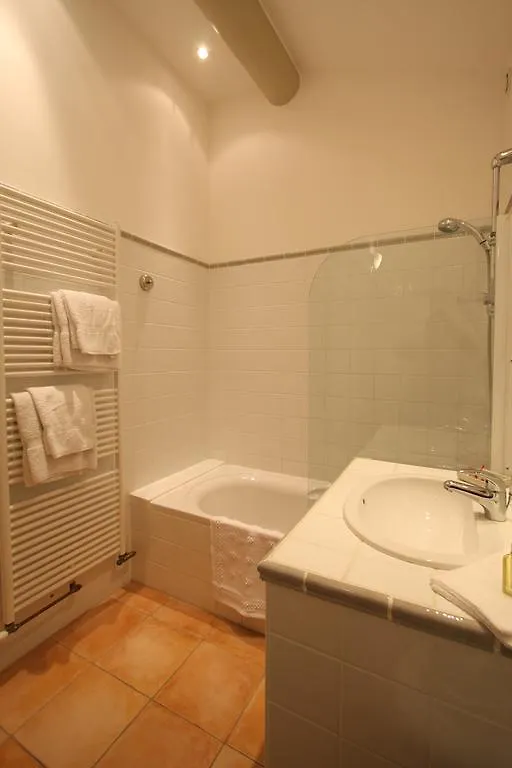 Mas Des Tourterelles Bed & Breakfast Saint-Remy-de-Provence