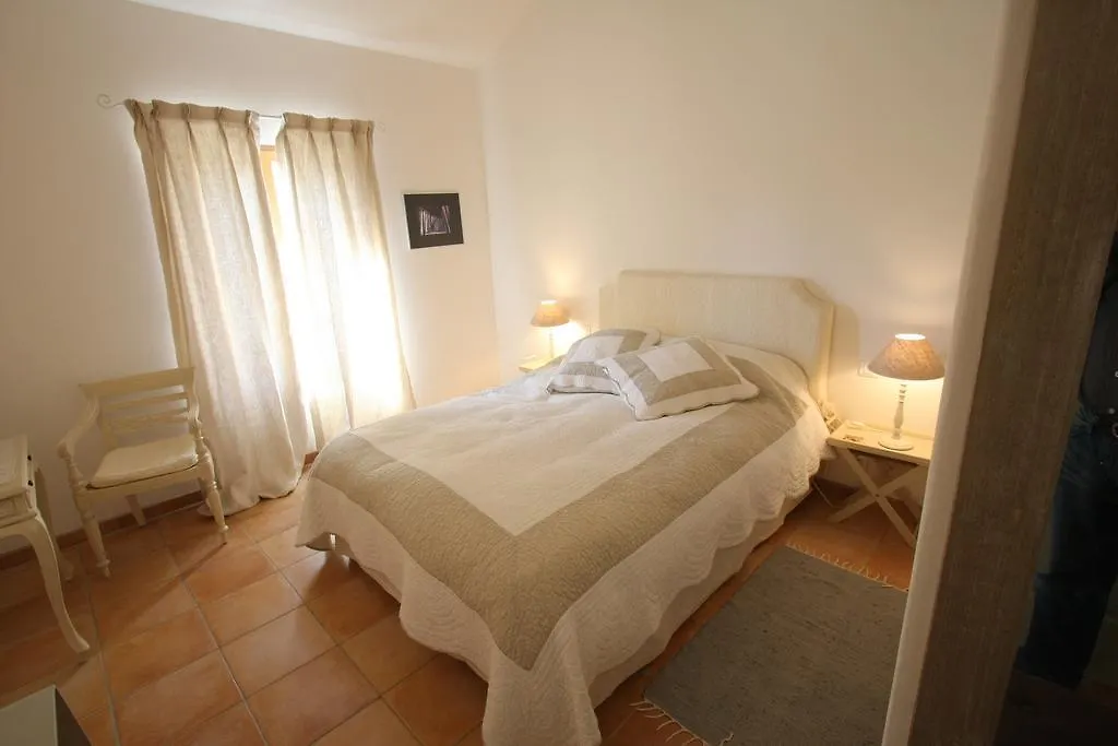 Mas Des Tourterelles Bed & Breakfast Saint-Remy-de-Provence France
