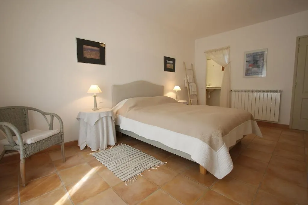 Mas Des Tourterelles Bed & Breakfast Saint-Remy-de-Provence 3*,