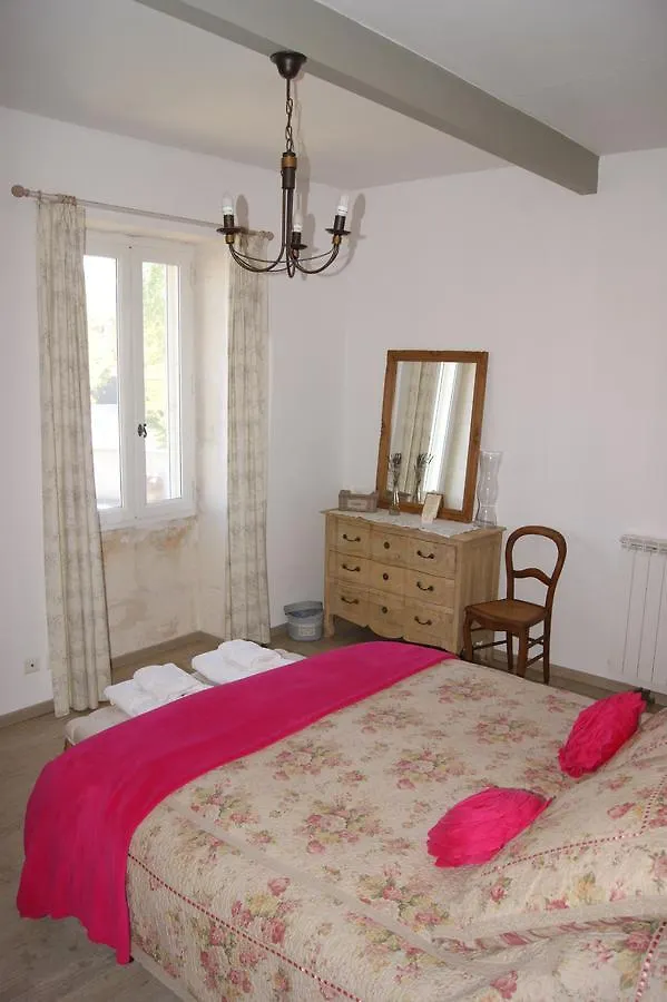 Mas Des Tourterelles Bed and Breakfast Saint-Rémy-de-Provence Bed & Breakfast